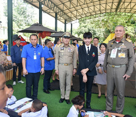 พลเรือเอก พงษ์เทพ หนูเทพ องคมนตรี ประธานกรรมการบริหาร ... พารามิเตอร์รูปภาพ 5