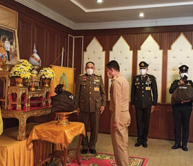 พลเอก กัมปนาท รุดดิษฐ์ องคมนตรี ... พารามิเตอร์รูปภาพ 5