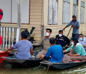 มอบสิ่งของพระราชทาน จังหวัดสุโขทัย พารามิเตอร์รูปภาพ 8