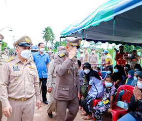 พลเอก เฉลิมชัย สิทธิสาท องคมนตรี ... พารามิเตอร์รูปภาพ 10