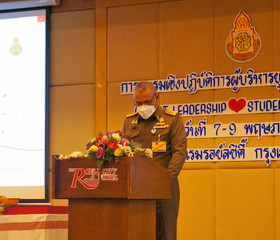 พลเรือเอก พงษ์เทพ หนูเทพ ... พารามิเตอร์รูปภาพ 12