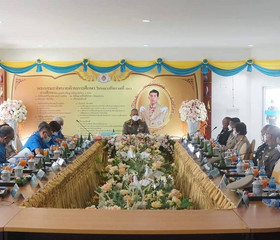 พลเรือเอก พงษ์เทพ หนูเทพ องคมนตรี ... พารามิเตอร์รูปภาพ 10