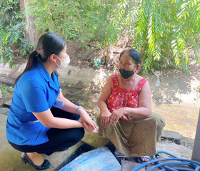 เจ้าหน้าที่มูลนิธิ ฯ ... พารามิเตอร์รูปภาพ 4