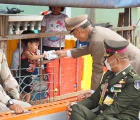 พลอากาศเอก ชลิต พุกผาสุข องคมนตรี ... พารามิเตอร์รูปภาพ 5